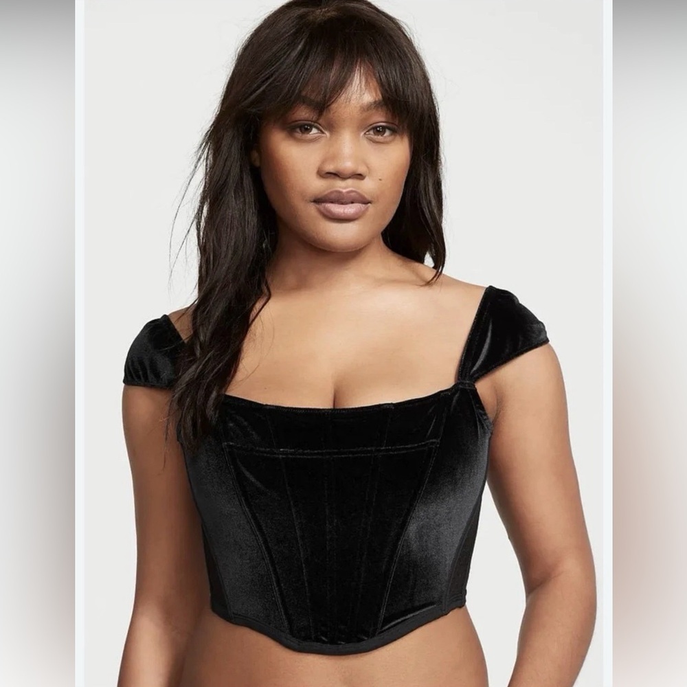 NWT Victorias Secret Dream Angels Black Velvet Corset Bra boned Bustier Top NWT